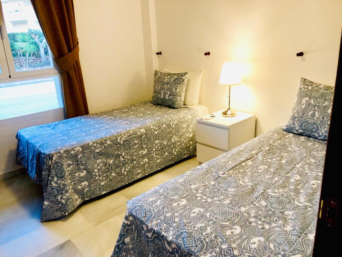Lovely Sea Views Apartment On La Costa Del Sol El Faro Exteriör bild